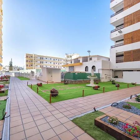 Sun4two Gran Canaria Fkk Close Yumbo Playa del Ingles (Gran Canaria)